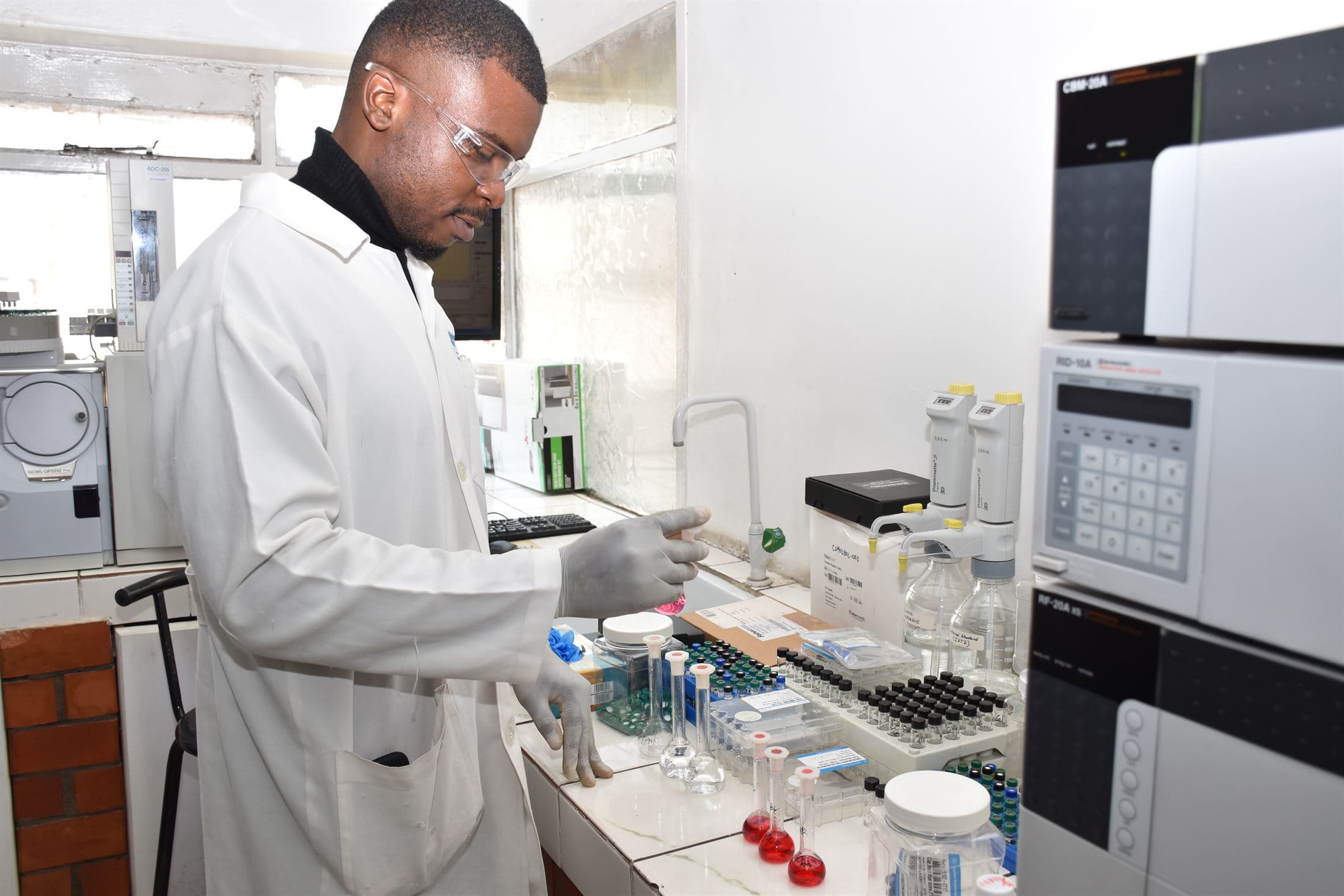 Laboratory scientist performing analytical testing at a ZABS facility.